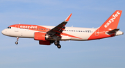 easyJet Airbus A320-251N (G-UZLG) at  Barcelona - El Prat, Spain