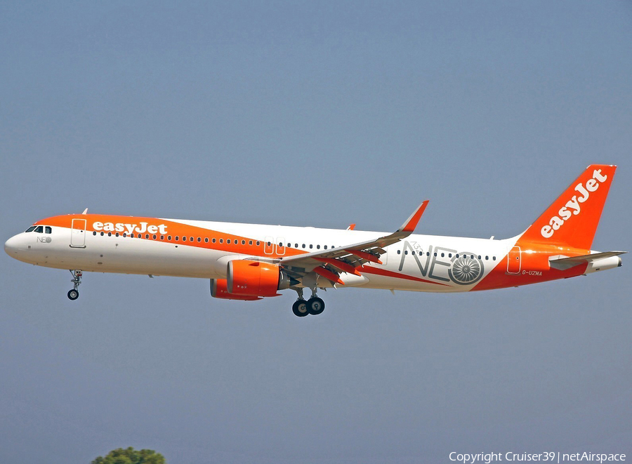 easyJet Airbus A321-251NX (G-UZMA) | Photo 292066