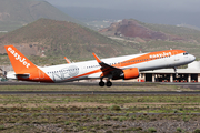 easyJet Airbus A321-251NX (G-UZMA) at  Tenerife Sur - Reina Sofia, Spain