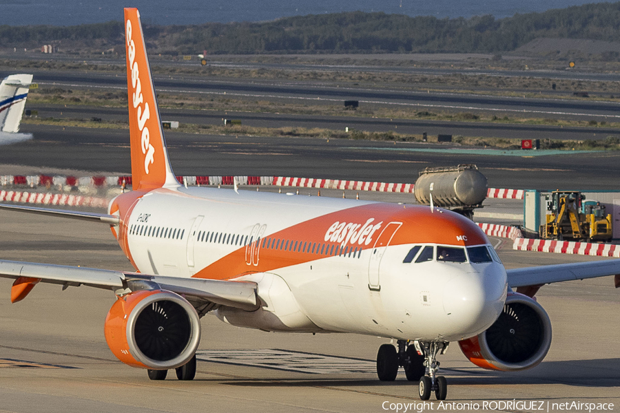 easyJet Airbus A321-251NX (G-UZMC) | Photo 619481