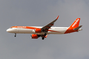 easyJet Airbus A321-251NX (G-UZMC) at  Luqa - Malta International, Malta