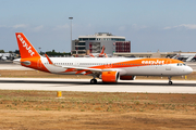 easyJet Airbus A321-251NX (G-UZMD) at  Luqa - Malta International, Malta