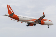 easyJet Airbus A321-251NX (G-UZMI) at  Luqa - Malta International, Malta