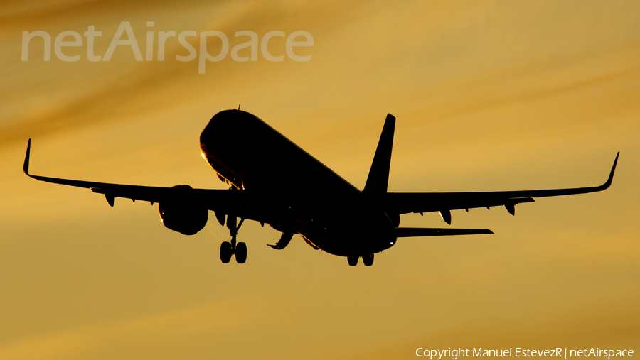 easyJet Airbus A321-251NX (G-UZMI) | Photo 409949