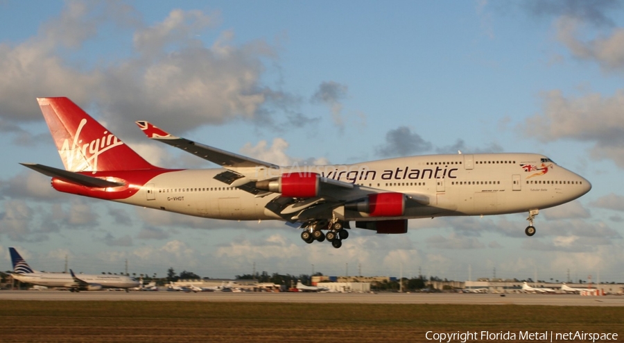Virgin Atlantic Airways Boeing 747-4Q8 (G-VHOT) | Photo 297661