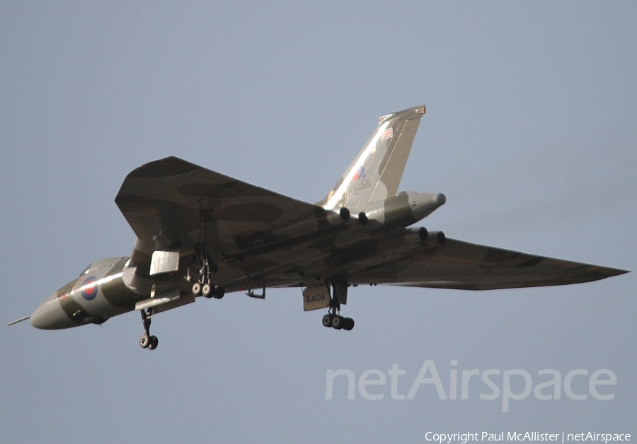 VTTS Avro 698 Vulcan B2 (G-VLCN) | Photo 12203