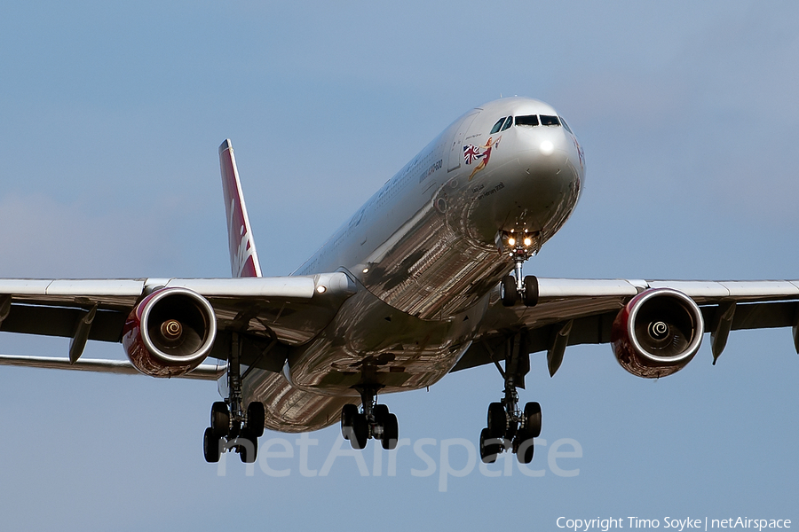Virgin Atlantic Airways Airbus A340-642 (G-VWIN) | Photo 46337