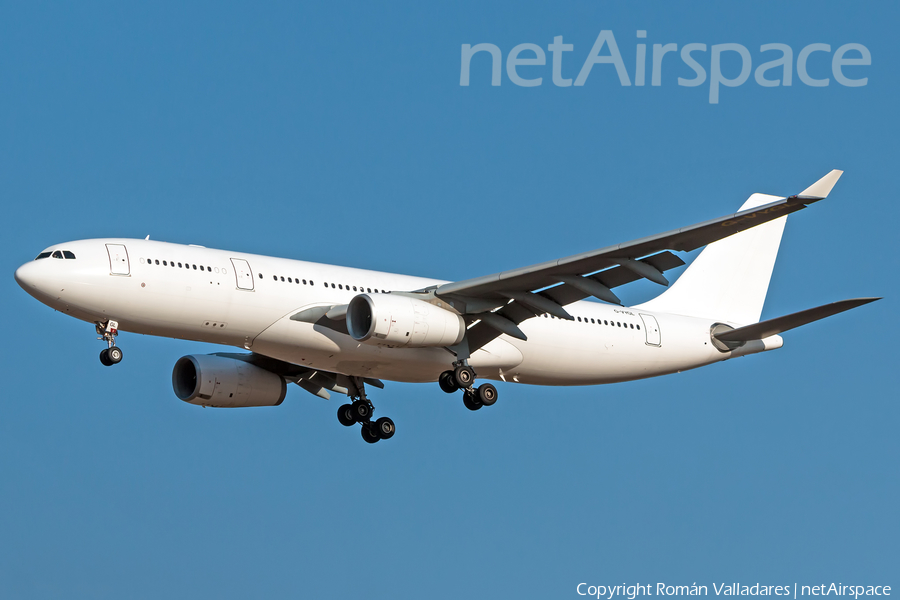 AirTanker Airbus A330-243 (G-VYGL) | Photo 462075