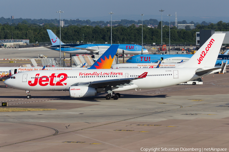 Jet2 (AirTanker) Airbus A330-243 (G-VYGL) | Photo 257318