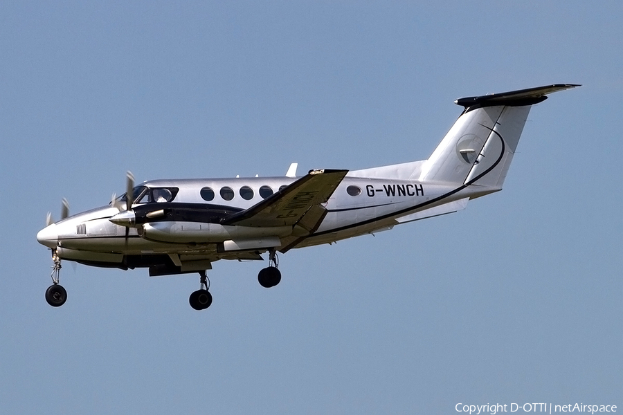 Synergy Aviation Beech King Air B200 (G-WNCH) | Photo 389409