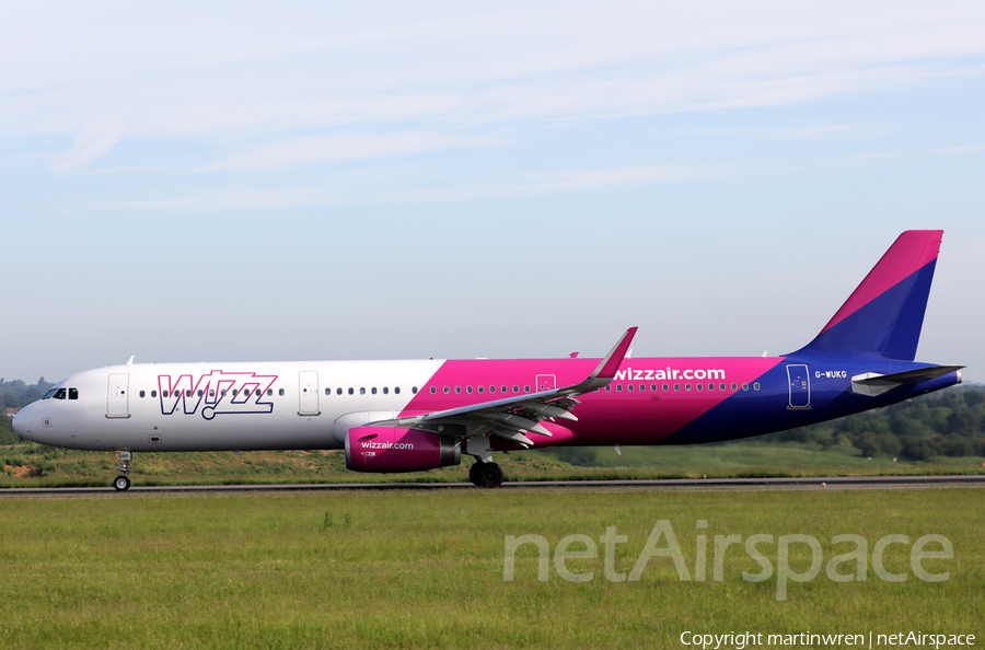 Wizz Air UK Airbus A321-231 (G-WUKG) | Photo 246559