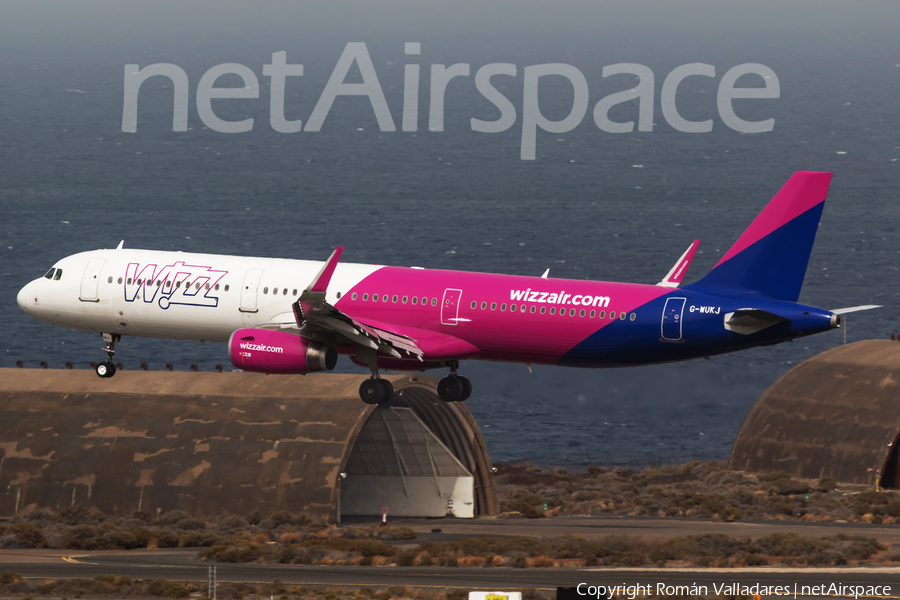 Wizz Air UK Airbus A321-231 (G-WUKJ) | Photo 396869