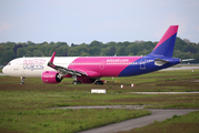 Wizz Air UK Airbus A321-271NX (G-WUKO) at  Hamburg - Finkenwerder, Germany