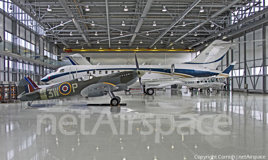 (Private) Supermarine Spitfire Mk XVI (G-XVIA) | Photo 168438