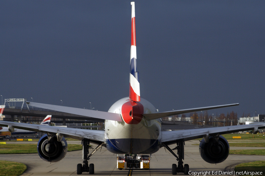British Airways Boeing 777-236(ER) (G-YMMD) | Photo 93208