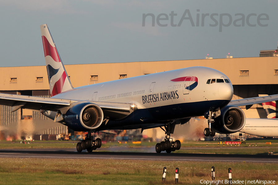 British Airways Boeing 777-236(ER) (G-YMMN) | Photo 8136