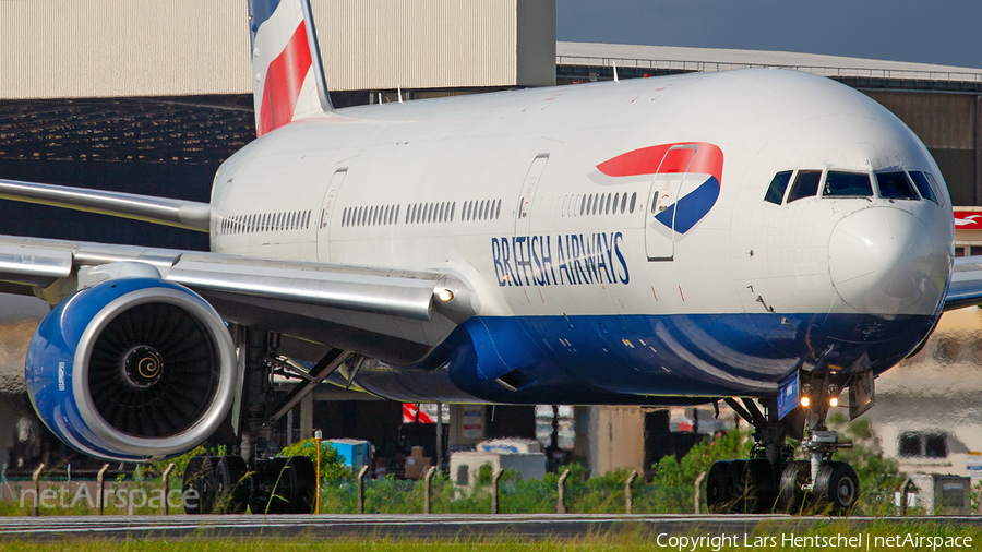 British Airways Boeing 777-236(ER) (G-YMMN) | Photo 425099