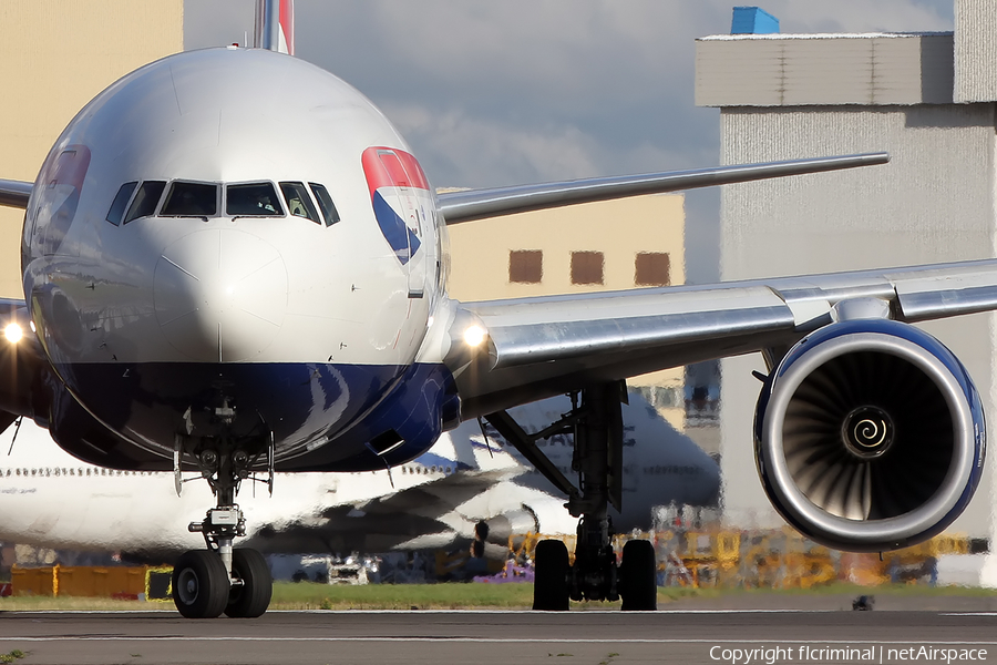 British Airways Boeing 777-236(ER) (G-YMMR) | Photo 8581