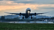 British Airways Boeing 777-236(ER) (G-YMMT) at  London - Heathrow, United Kingdom