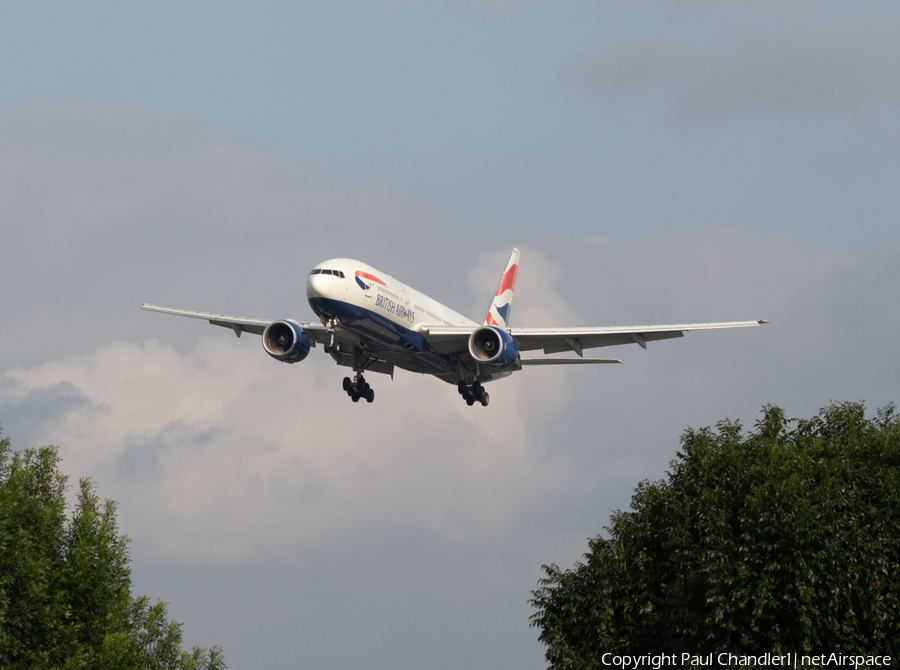 British Airways Boeing 777-236(ER) (G-YMMU) | Photo 472011