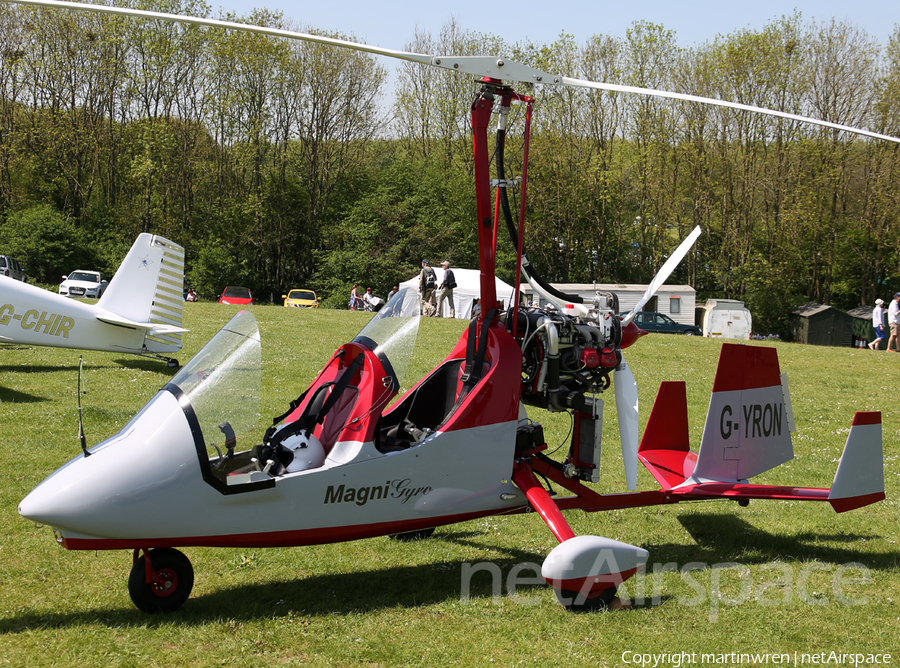 (Private) Magni Gyro M-16C Tandem Trainer (G-YRON) | Photo 242384