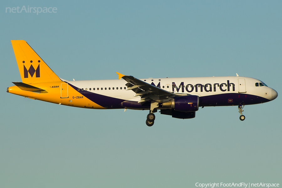 Monarch Airlines Airbus A320-214 (G-ZBAR) | Photo 227495