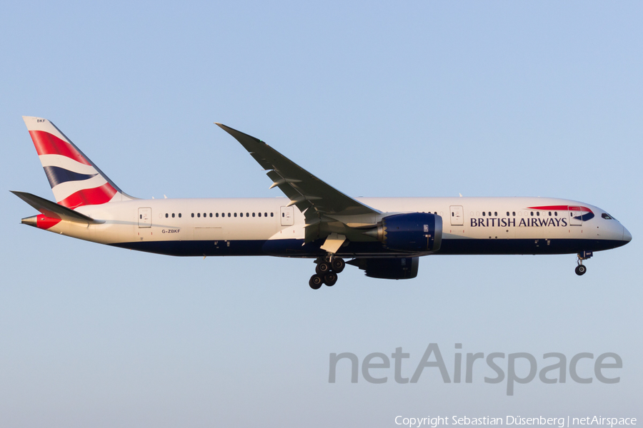 British Airways Boeing 787-9 Dreamliner (G-ZBKF) | Photo 122827