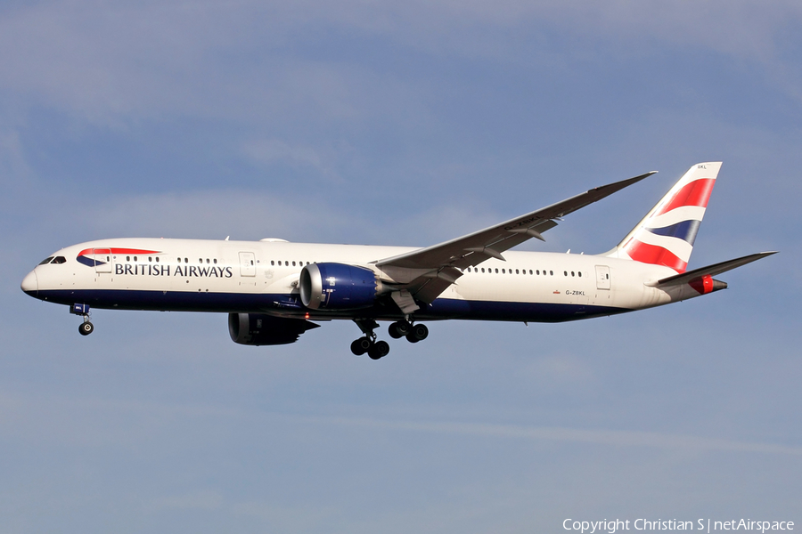 British Airways Boeing 787-9 Dreamliner (G-ZBKL) | Photo 432311
