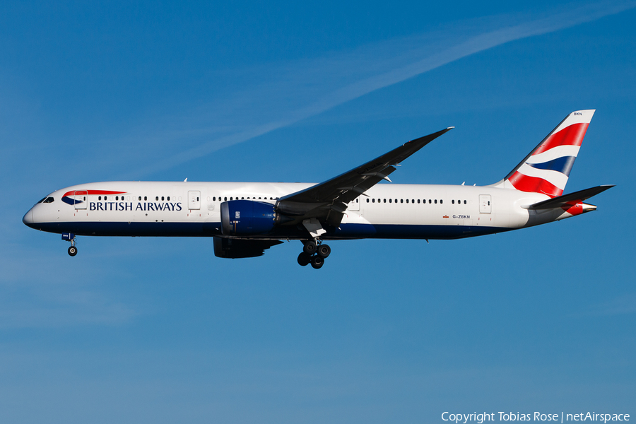 British Airways Boeing 787-9 Dreamliner (G-ZBKN) | Photo 302849