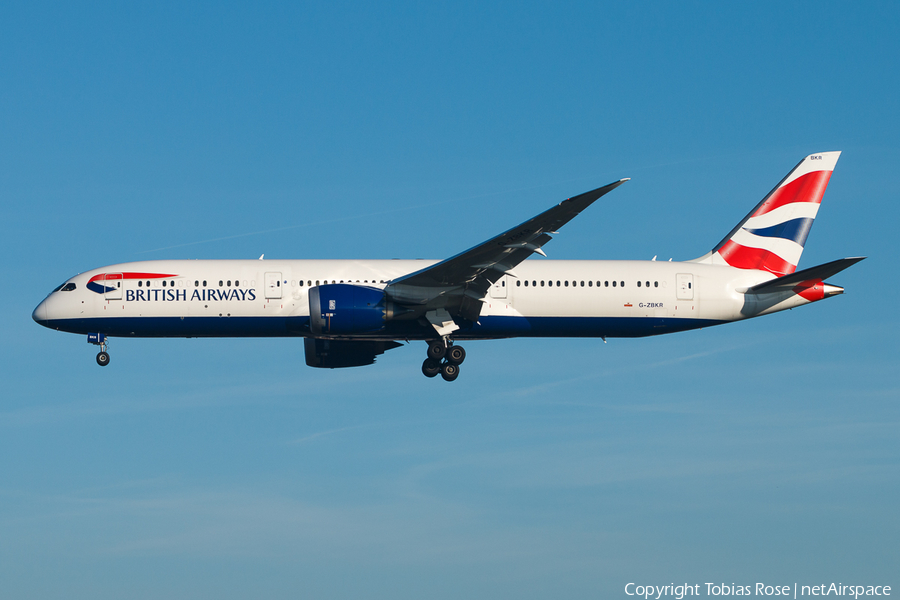 British Airways Boeing 787-9 Dreamliner (G-ZBKR) | Photo 300752