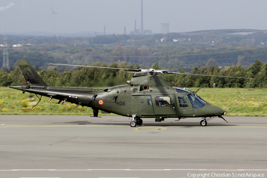 Belgian Air Force Agusta A109BA (H38) | Photo 191649