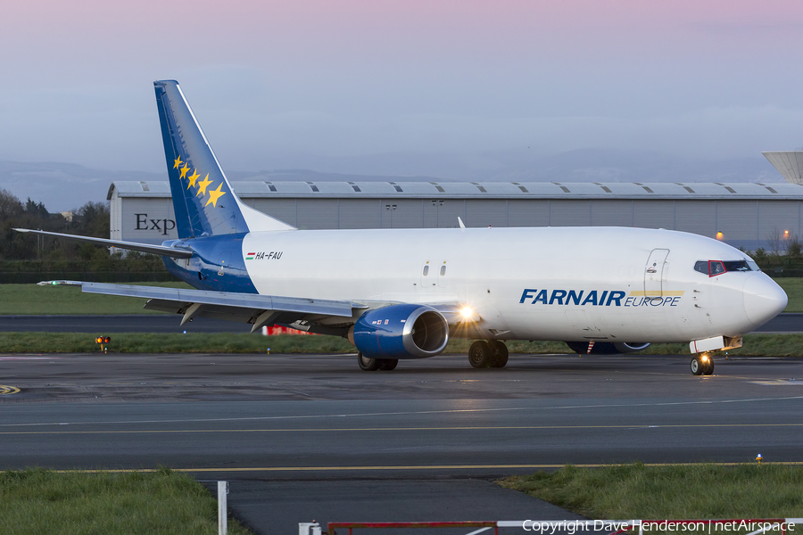 Farnair Europe Boeing 737-43Q(SF) (HA-FAU) | Photo 105405