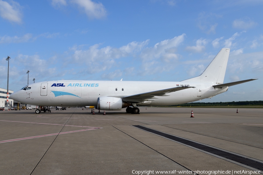 ASL Airlines Hungary Boeing 737-4Y0(SF) (HA-KAD) | Photo 422333