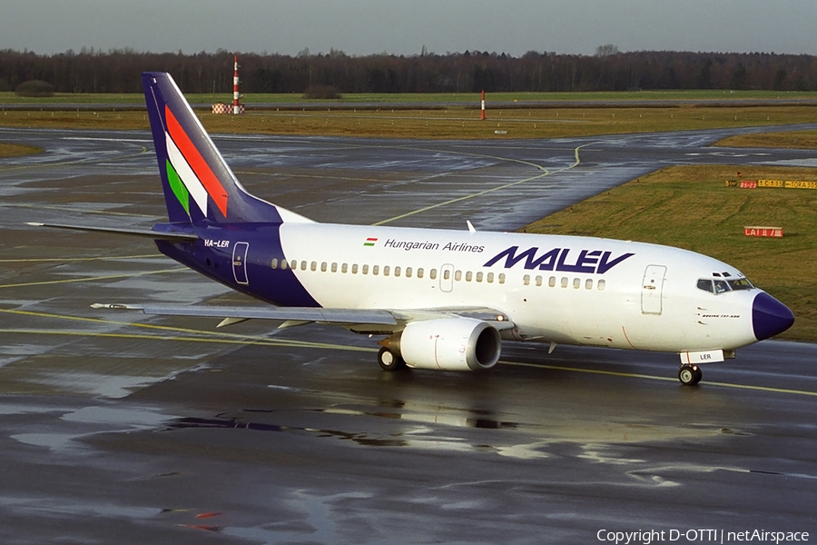 Malev Hungarian Airlines Boeing 737-5K5 (HA-LER) | Photo 381867