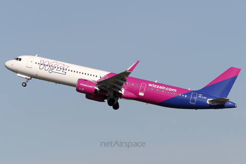 Wizz Air Airbus A321-271NX (HA-LGA) at  Warsaw - Frederic Chopin International, Poland