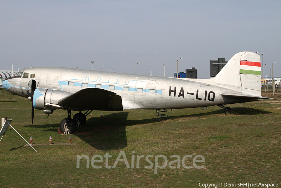 Malev Hungarian Airlines Lisunov Li-2T (HA-LIQ) | Photo 360770