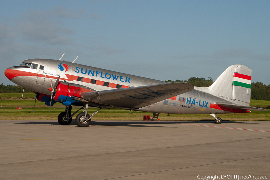 (Private) Lisunov Li-2T (HA-LIX) | Photo 206024