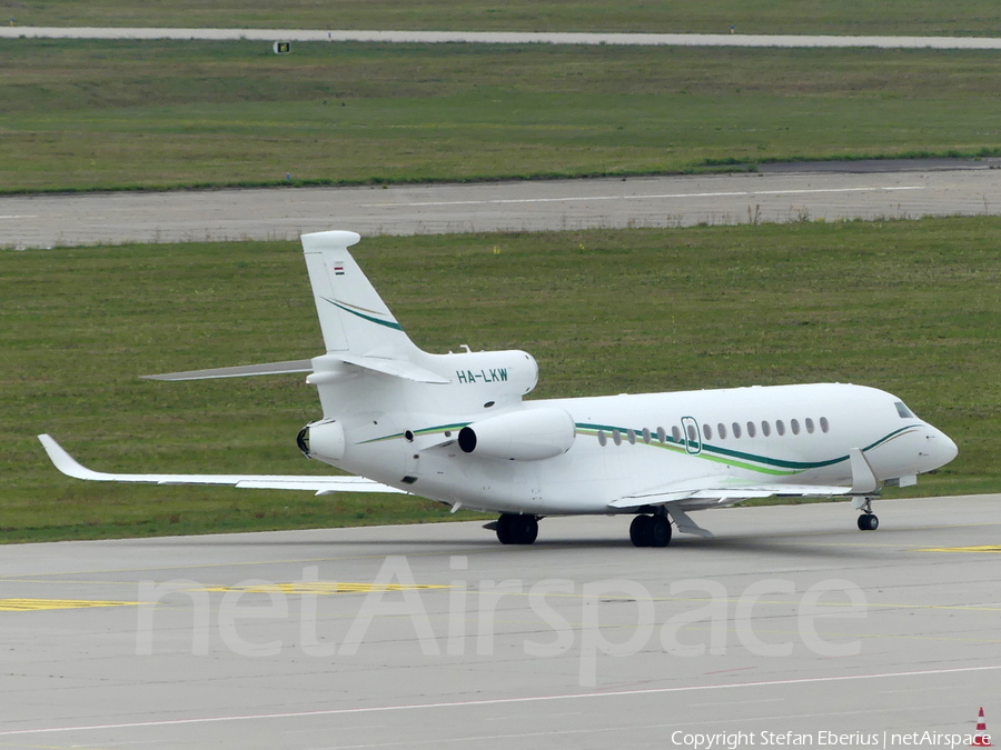 (Private) Dassault Falcon 8X (HA-LKW) | Photo 528794