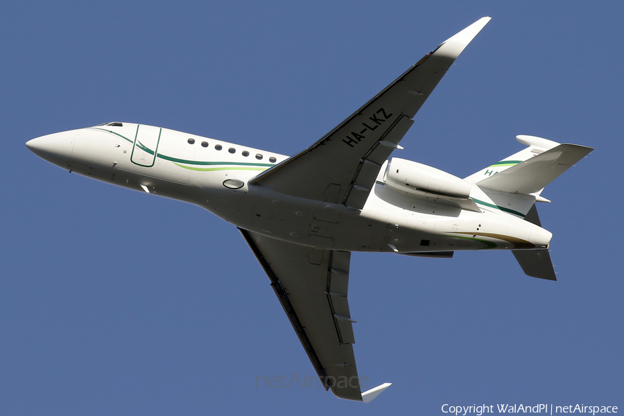 (Private) Dassault Falcon 900LX (HA-LKZ) | Photo 542580