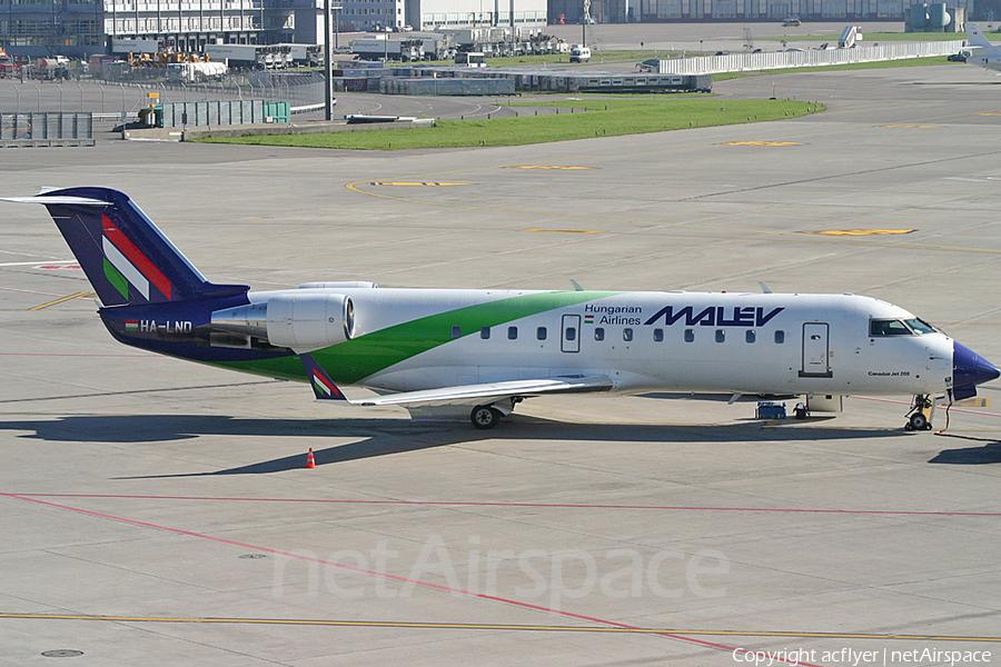 Malev Hungarian Airlines Bombardier CRJ-200ER (HA-LND) | Photo 166195