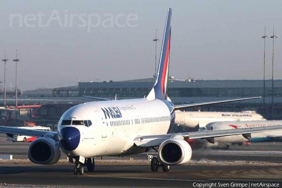 Malev Hungarian Airlines Boeing 737-8Q8 (HA-LOH) | Photo 16887