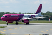 Wizz Air Airbus A320-233 (HA-LPD) at  Warsaw - Frederic Chopin International, Poland