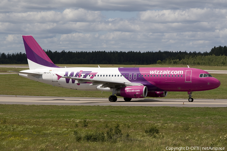 Wizz Air Airbus A320-232 (HA-LPJ) | Photo 267464