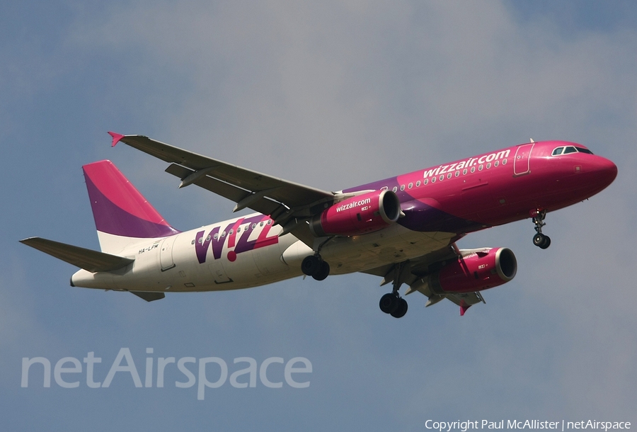 Wizz Air Airbus A320-232 (HA-LPM) | Photo 3898
