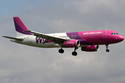 Wizz Air Airbus A320-232 (HA-LPR) at  Warsaw - Frederic Chopin International, Poland