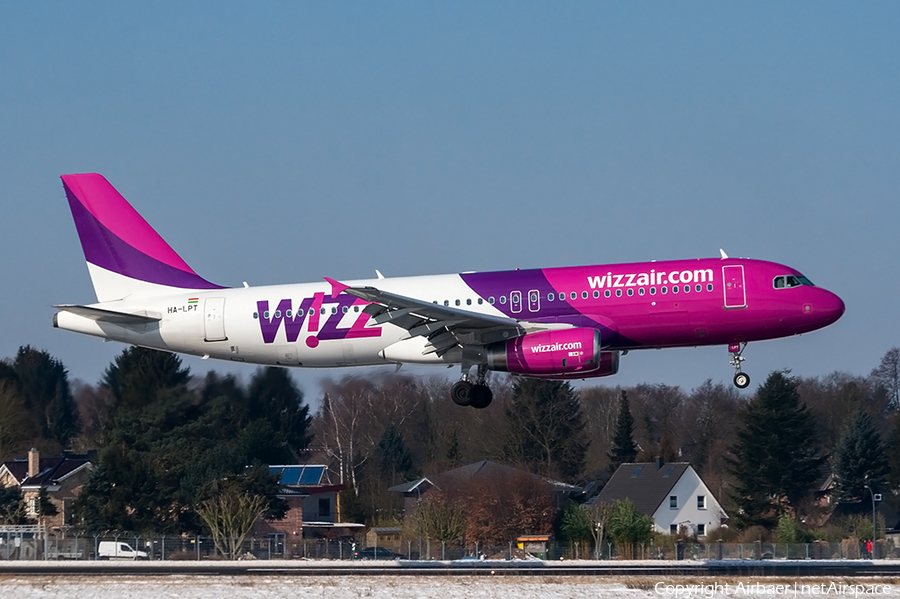Wizz Air Airbus A320-232 (HA-LPT) | Photo 224081