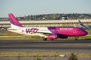 Wizz Air Airbus A320-232 (HA-LPV) at  Madrid - Barajas, Spain