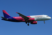 Wizz Air Airbus A320-232 (HA-LPW) at  Larnaca - International, Cyprus