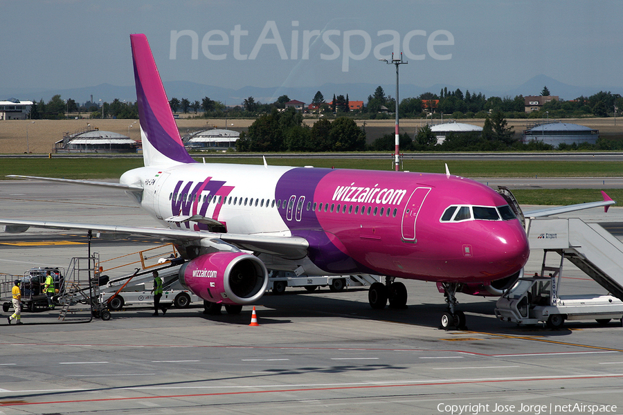 Wizz Air Airbus A320-232 (HA-LPW) | Photo 438387