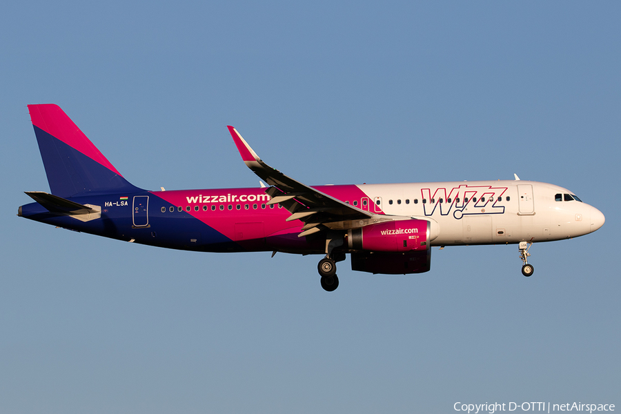 Wizz Air Airbus A320-232 (HA-LSA) | Photo 324238